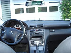 Clean 02 C32 AMG - Low mileage - Excellent condition-dsc01452b.jpg