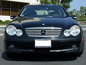 2003 Mercedes-Benz C230 Kompressor Coupe - GAS SAVER! WARRANTY! CLEAN! (Irvine, CA)-01_c230k_front.jpg