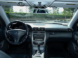 2003 Mercedes-Benz C230 Kompressor Coupe - GAS SAVER! WARRANTY! CLEAN! (Irvine, CA)-04_c230k_inside.jpg