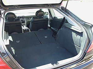 2003 Mercedes-Benz C230 Kompressor Coupe - GAS SAVER! WARRANTY! CLEAN! (Irvine, CA)-08_c230k_split_folding_seats.jpg