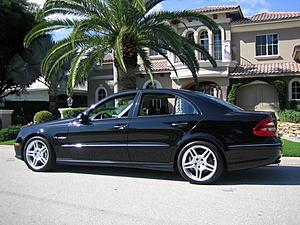 FS: 04 E55 (BLACK/BLACK) Low Miles &amp; Extended Warranty-d-side-view.jpg