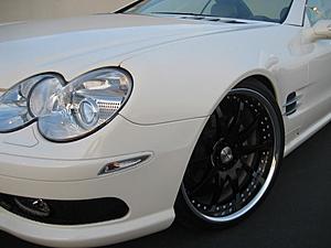 FS:2006 SL500 AMG sport package  alabaster white exterior/frost interior-img_0404.jpg