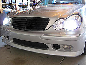 FS 2003 Mercedes C230 Kompressor SEDAN with BRABUS Extras-front.jpg