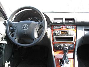 2004 MERCEDES-BENZ C240 4 MATIC (Canadian)-img_0394copying.jpg