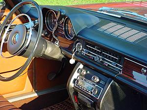 Foe Sale: 1972 Mercedes 250---00-dsc03313.jpg