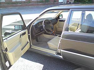 Selling 2 190e's-dsc02198.jpg