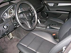 FS: 2009 MB C300 4Matic 000-interior.jpg