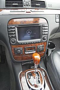 ,500 - 2003 S500 4matic 81,700 miles for sale in Chicago-interior-center-console.jpg