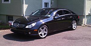 2008 CLS550 AMG P-1 BLACK / BLACK CPO EXTENDED 5 YEAR WARRANTY PERFECT / TRADE-cls002frtcrn.jpg
