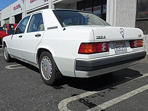1993 190e 2.6 48,575 original miles FOR SALE. white on tan leather-benz2.jpg