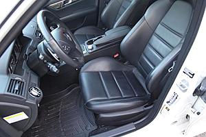 FS: 2009 C63 | White | Awesome-img_0334.jpg