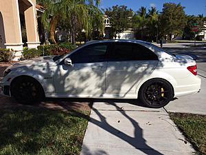 FS 2012 C63 AMG White Diamond-image-507024796.jpg