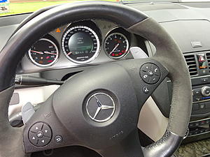 AMG C63 , 2009, ,900.00 LOW MLS 28,3KMLS excellent condition-dash.jpg