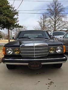 1983 Mercedes Benz 240D-mercedes-2.jpg