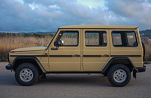 1983 Mercedes-Benz 280GE (Dealer)-left_3.jpg
