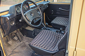 1983 Mercedes-Benz 280GE (Dealer)-front_seats_4.jpg