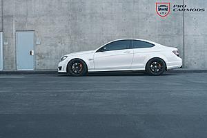 FS: 2013 C63 AMG Coupe (LSD, P31, etc)-white_c63_amg_19_forgestar_cf5_v_rw_carbon.jpg