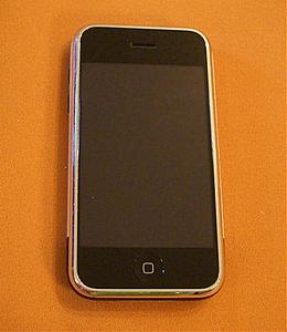 Apple Iphone 2G 8GB Unlocked!-phone1.jpg