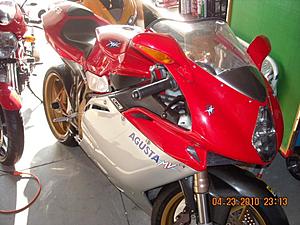 FS: MV Agusta F4 Serie Oro - collector superbike-dscn0241.jpg