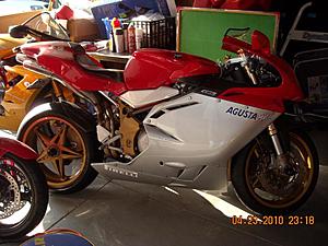 FS: MV Agusta F4 Serie Oro - collector superbike-dscn0256.jpg