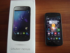 FS: Samsung Galaxy Nexus GSM-dsc00433.jpg