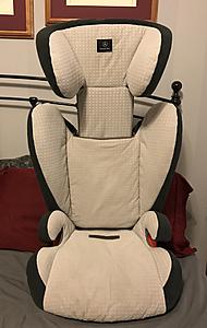 Mercedes Booster Car Seat-b7eaf8e4-e548-4ccb-b443-f658ab6f3cc9.jpg