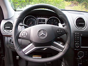 looking for pics of a black ML63 2009-100_0364.jpg