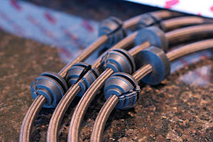 - New ML63 Modification:  RacingBrake Stainless Steel Brake Lines (Smoked Black) --dsc01635.jpg