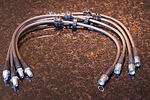 - New ML63 Modification:  RacingBrake Stainless Steel Brake Lines (Smoked Black) --dsc01640.jpg