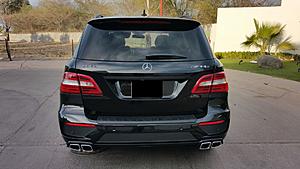 carbon black trims to ML63 AMG-20150513_184208.jpg