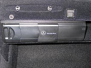 W209 W204 OEM Cassette Head Unit, Bose amp, 6 discs CD changer-img_0442.jpg