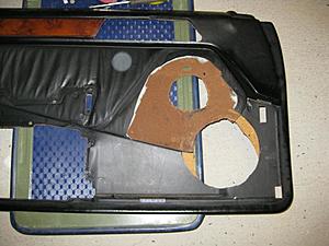 W124 Door pods and MB Quart speakers-5.jpg