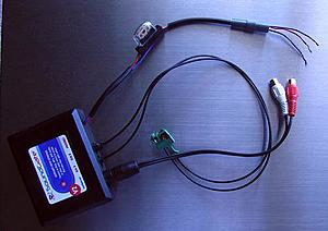 FS: FIBER OPTIC TO AUX ADAPTER FOR iPOD, MP3 Players-05.jpg