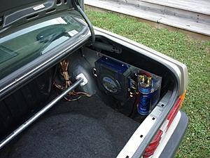 FS: Custom 190E front door speaker setup, trunk amp rack-amp2.jpg