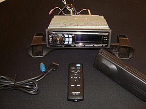 Nice Alpine with Ipod cnx, 0.00 shipped-alpine-radio-001.jpg