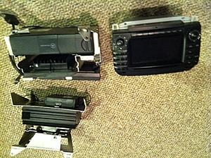 FS: 2003 W220 COMAND + 6disc changer-photo.jpg