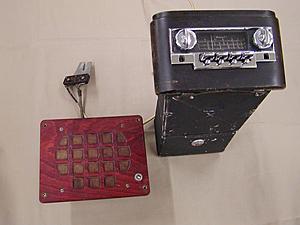 FS: Rare Becker Monaco Radio for '51-'52 Mercedes-becker1a.jpg