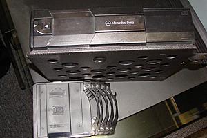 FS: 129 OE radio, Bose amp, changer...-oe-radio-changer-amp-129-009.jpg