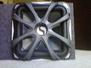 Kicker Solo-Baric L7 Series 15&quot; subwoofer and ZX750.1 Amplifier custom box 0-img00236-20121020-1530.jpg