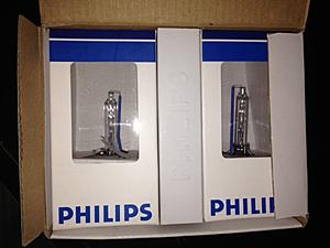 ## FS: Genuine Philips 6000K Ultinon D1S HID XENON Bulbs JAPAN-photo-68-.jpg
