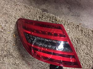 w204 New pair of 08-11 Facelift LED Tail lights DEPO 0 shipped-image3.jpg