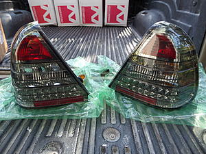 FS: W202 Taillights-sam_1192.jpg