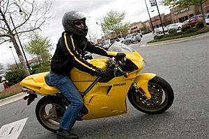 Show your motorcycle-ontheduc.jpg