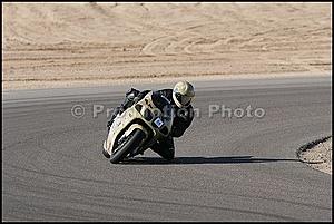 Show your motorcycle-zx7-track.jpg