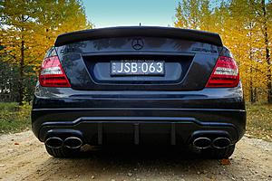 sharing some photos of the de-chromed c63 goodness from down-under-p1110826.jpg