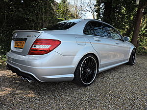 Newbi to MB AMG-dscn0887_zpsbs0s0up0.jpg