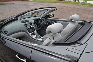 Hi all, new SL55 AMG owner-6intpsoff.jpg