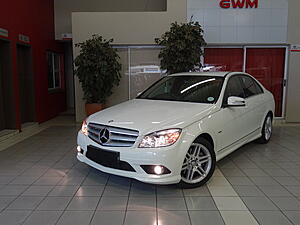 2009 White W204 Mercedes-Benz C350 CDi - Weekend Ride-qtlemzx.jpg
