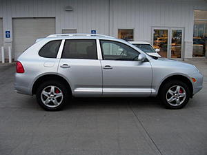05 cayenne turbo-9370121641.254349290.im1.main.565x421_a.562x421.jpg