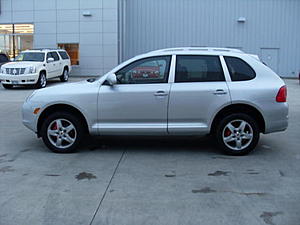05 cayenne turbo-9370121643.254349290.im1.03.565x421_a.562x421.jpg